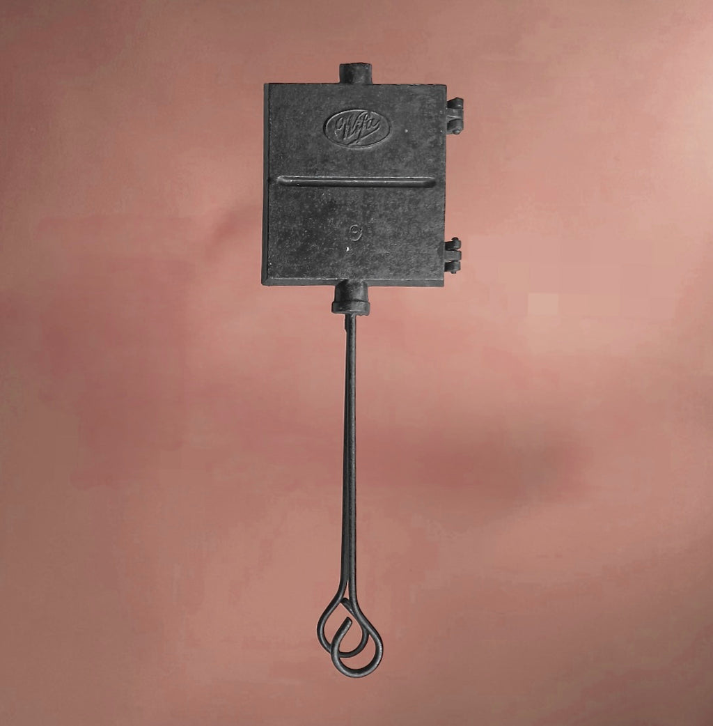 Ancien Gaufrier WIFA en Fonte Noire Double Plaque Numéro 9 - Années 30