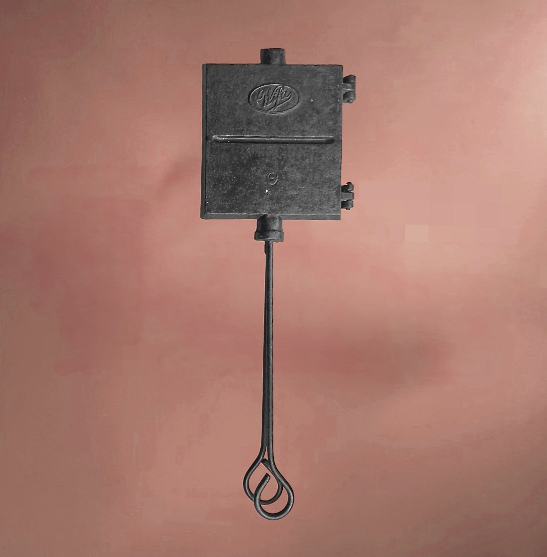 Ancien Gaufrier WIFA en Fonte Noire Double Plaque Numéro 9 - Années 30