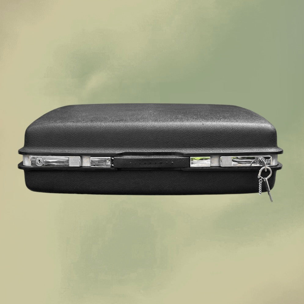 valise-samsonite-saturn-noire-made-in-belgium-annees70
