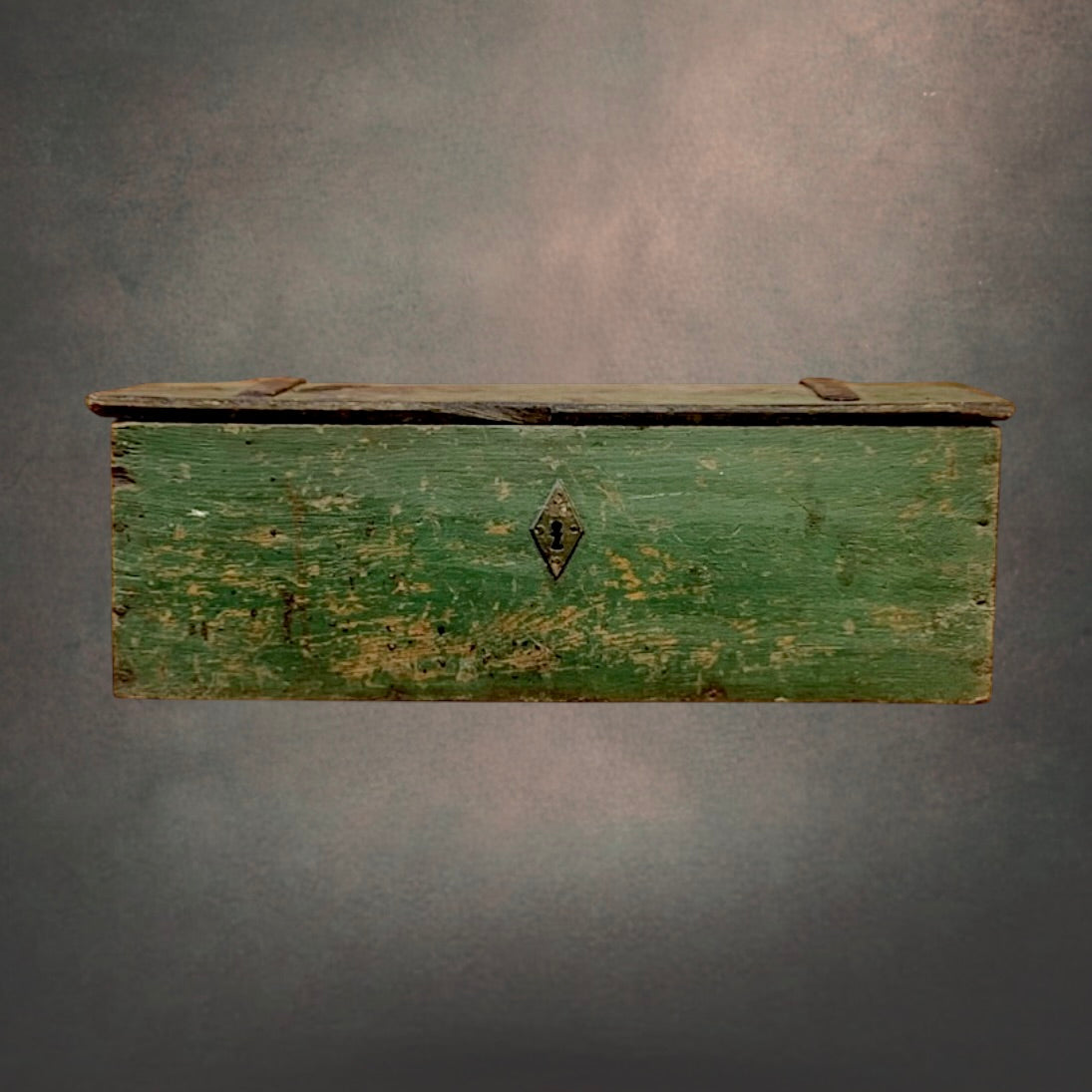 Malle De Voiture Ancienne En Bois Vert Patiné Renforts Métal – Années 1920 1940