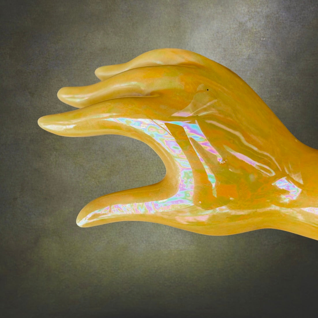 Ancienne Main Soliflore En Céramique Nacrée Jaune Moutarde Dorée – Années 50 60