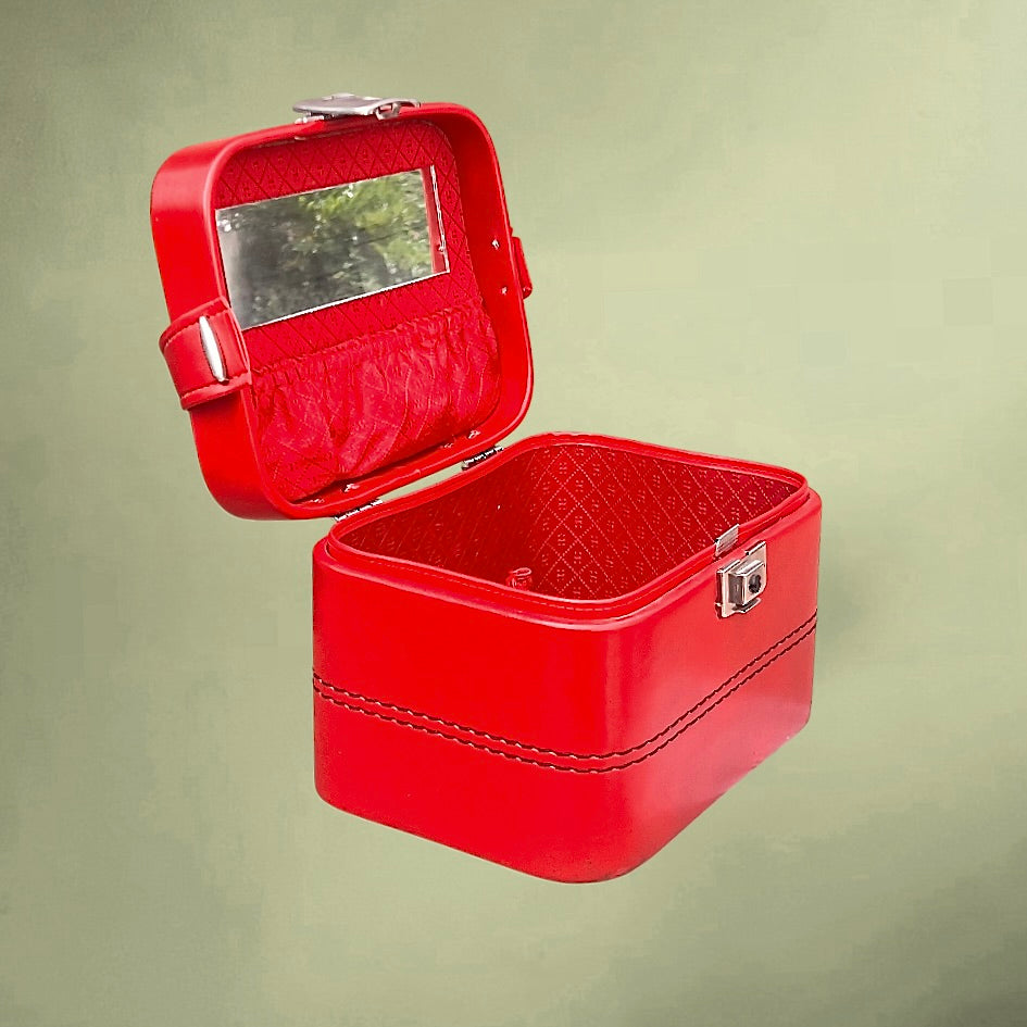 Vanity Case Vintage Rouge en Simili Cuir –  Années 60 70