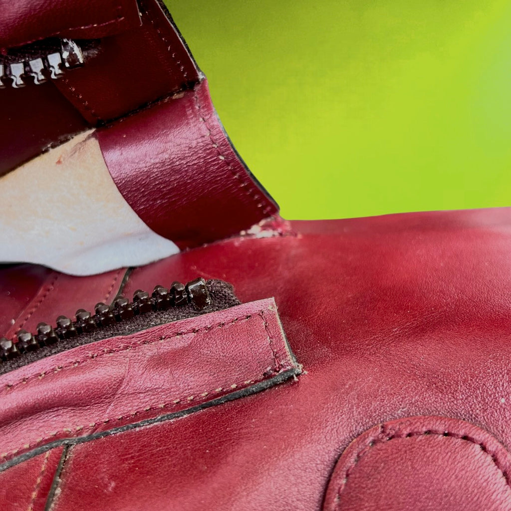 Sac de Tennis Donnay en Cuir Bordeaux avec Poche Raquette – Années 70
