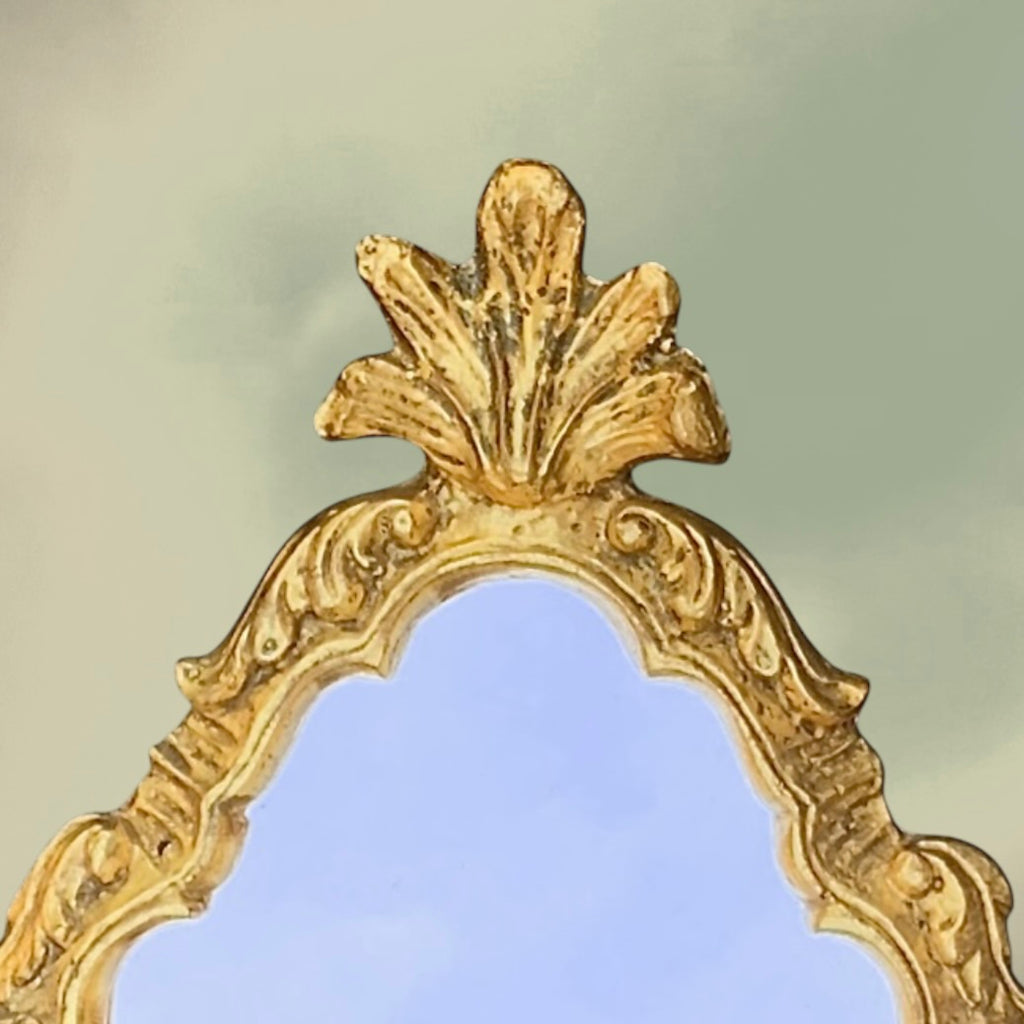 Petit Miroir Doré Style Rococo en Résine – Années 70