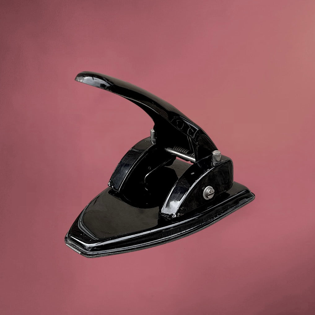 Ancien Perforateur de Bureau Soennecken 20 en Métal Laqué Noir – Années 40 50