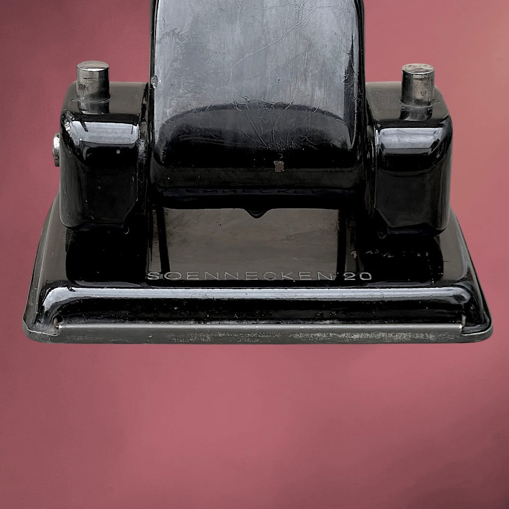 Ancien Perforateur de Bureau Soennecken 20 en Métal Laqué Noir – Années 40 50