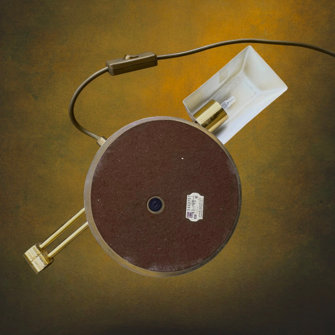 Lampe de Bureau Articulée OMI en Métal Chromé Doré Halogène Allemagne – Années 70