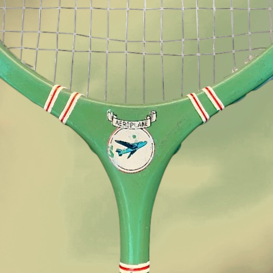Paire de Raquettes de Badminton Vintage Aeroplane Bois et Métal Made in Shanghai China – Années 60 70