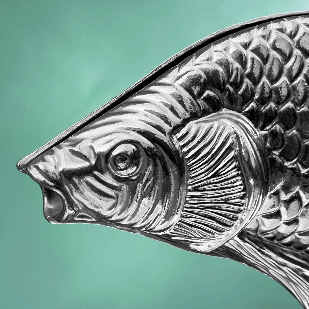 Trio de Porte-Serviettes Poissons en Métal Argenté Relief Écailles – Années 70