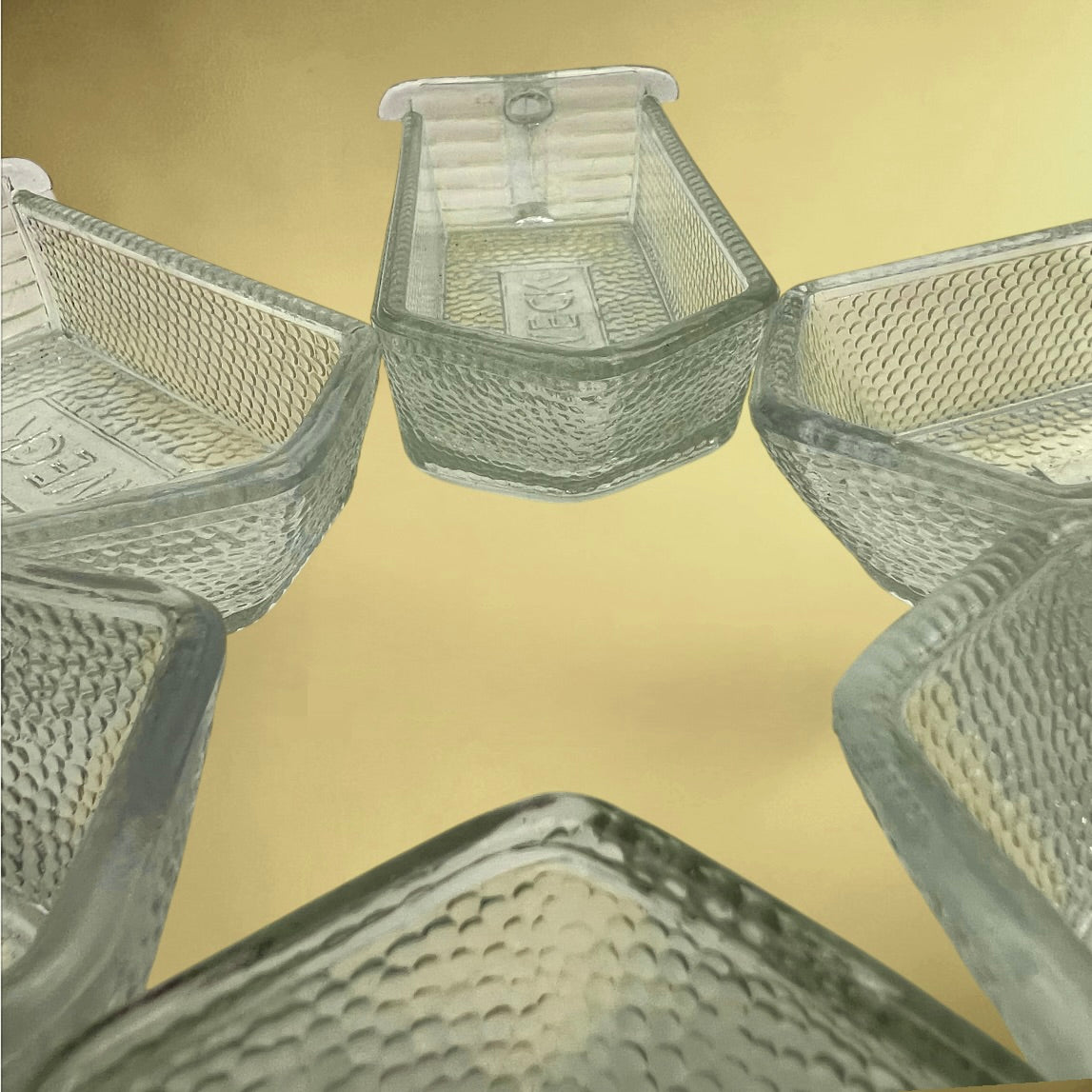 Anciennes Goulottes en Verre Texturé Pour Étagère – Weck ou Poncet – Années 50 60