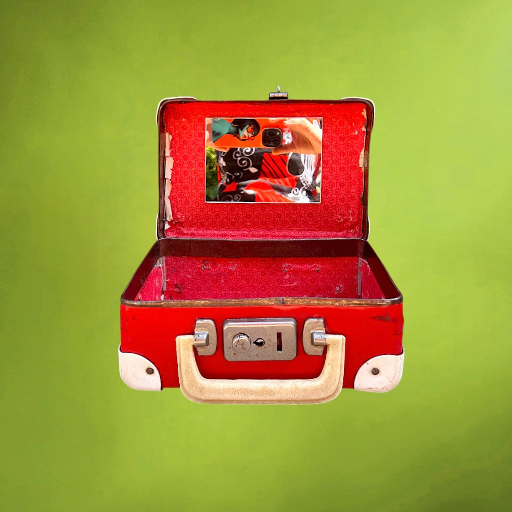 Petite Valisette Vintage Rouge Carton Enduit Coins Blancs Miroir Intérieur – Années 50 60