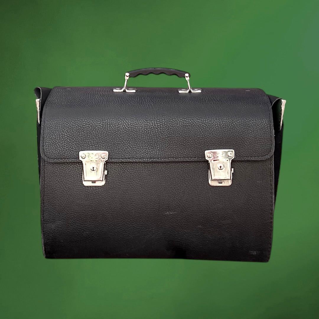 Ancienne Mallette de Travail PARAT en Simili Cuir Noir Grainé Intérieur Vert – Années 60 70