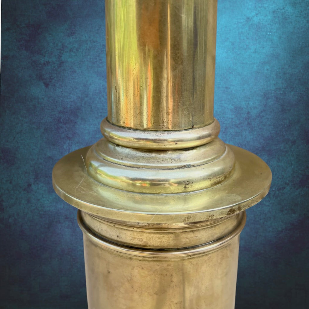 Grand Pied de Lampe Vintage en Laiton Style Colonne Néoclassique Douille Cuivre – Années 60