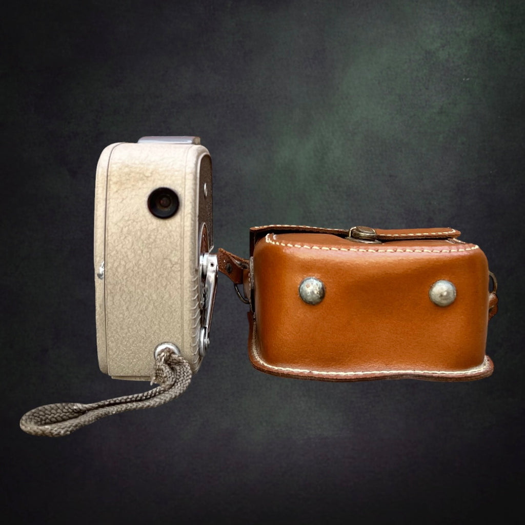 Caméra 8 mm Vintage Keystone Twenty K avec Étui Cuir – Années 50