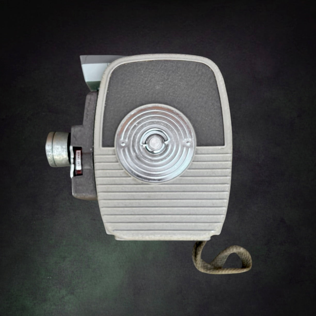 Caméra 8 mm Vintage Keystone Twenty K avec Étui Cuir – Années 50