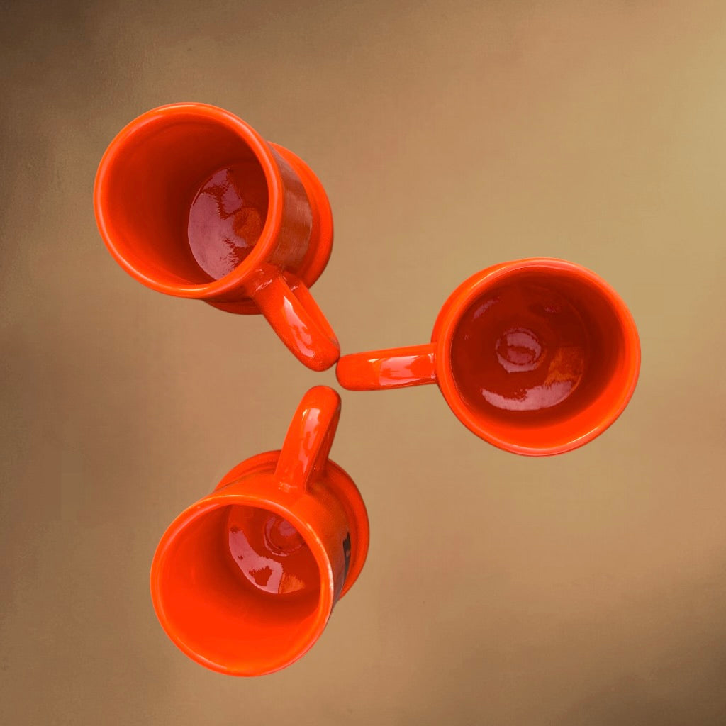 Trio de Tasses Hippie en Céramique Vernissée Orange Inscriptions Peace Poison LSD - Années 70