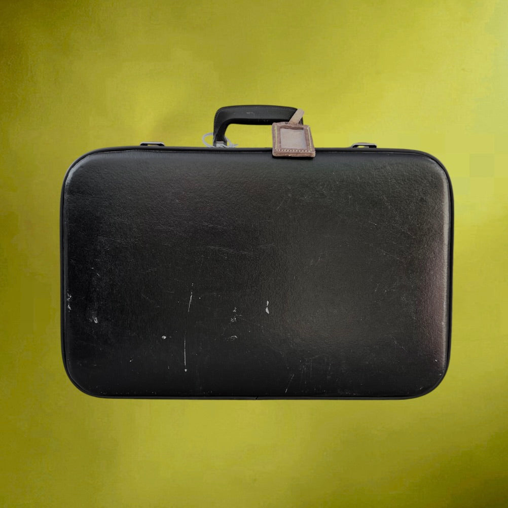 Ancienne petite valise noire en carton enduit avec clés et porte-étiquette – Années 60
