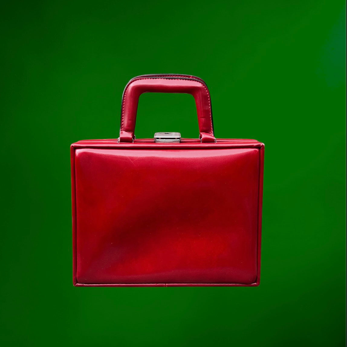 Vanity Case Vintage en Simili Cuir Rouge Foncé avec Fermoir Métallique - Années 60-70