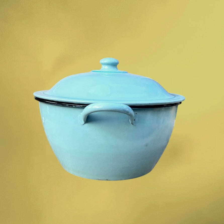 Soupière Cocotte en Tôle Émaillée Bleu Pâle Décor Floral - Années 50-60