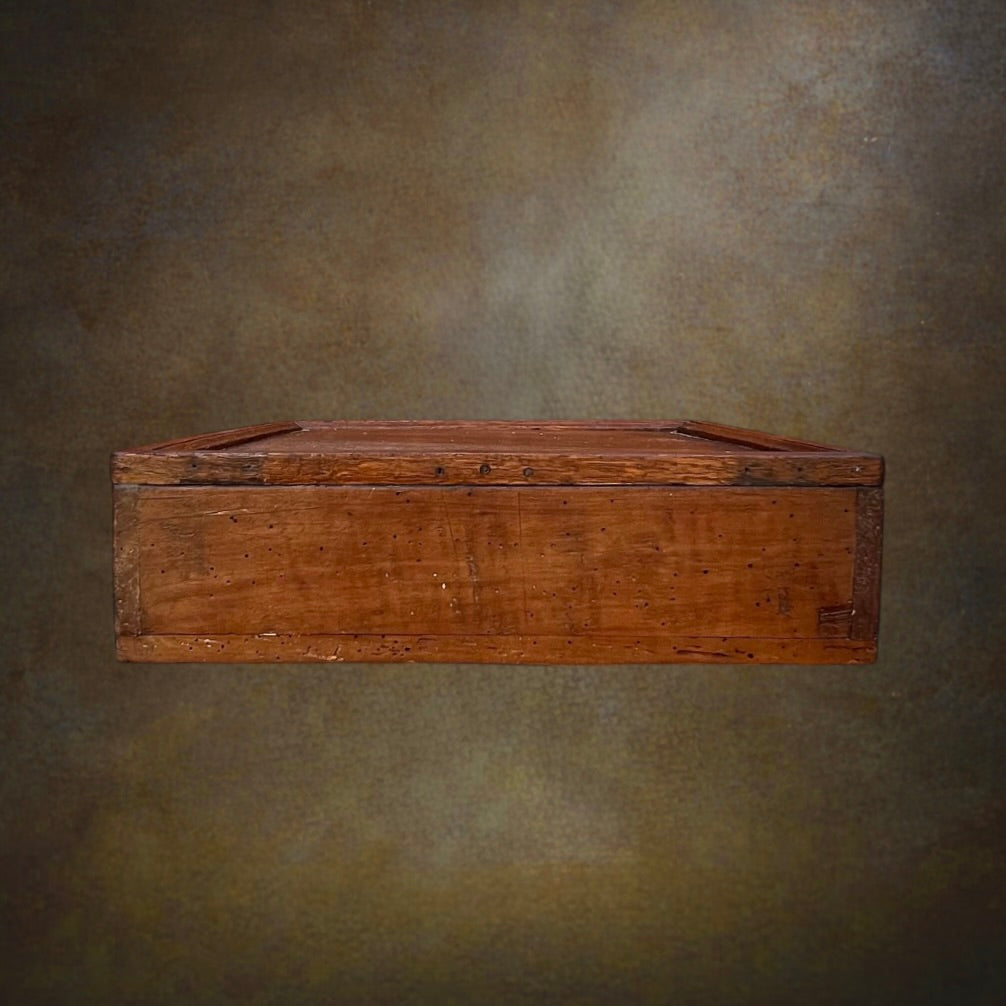 Coffret de Bureau Ancien en Bois à Tiroir Doublé Rouge - Circa 1900