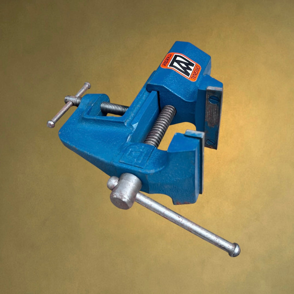 Étau de table Meister B63 en fonte bleue avec boîte d’origine - Années 70