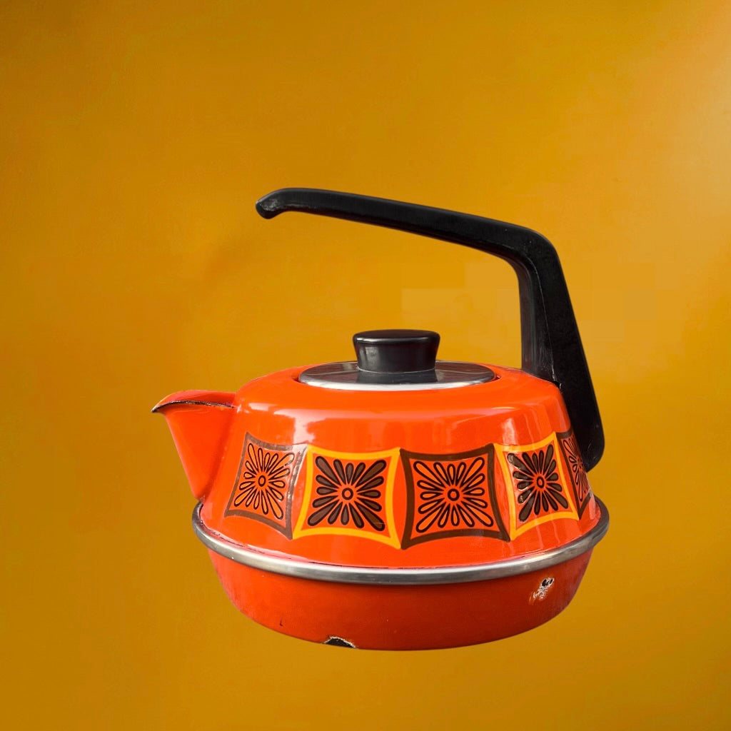 Bouilloire Vintage en Tôle Émaillée Orange à Décor Floral – Années 70
