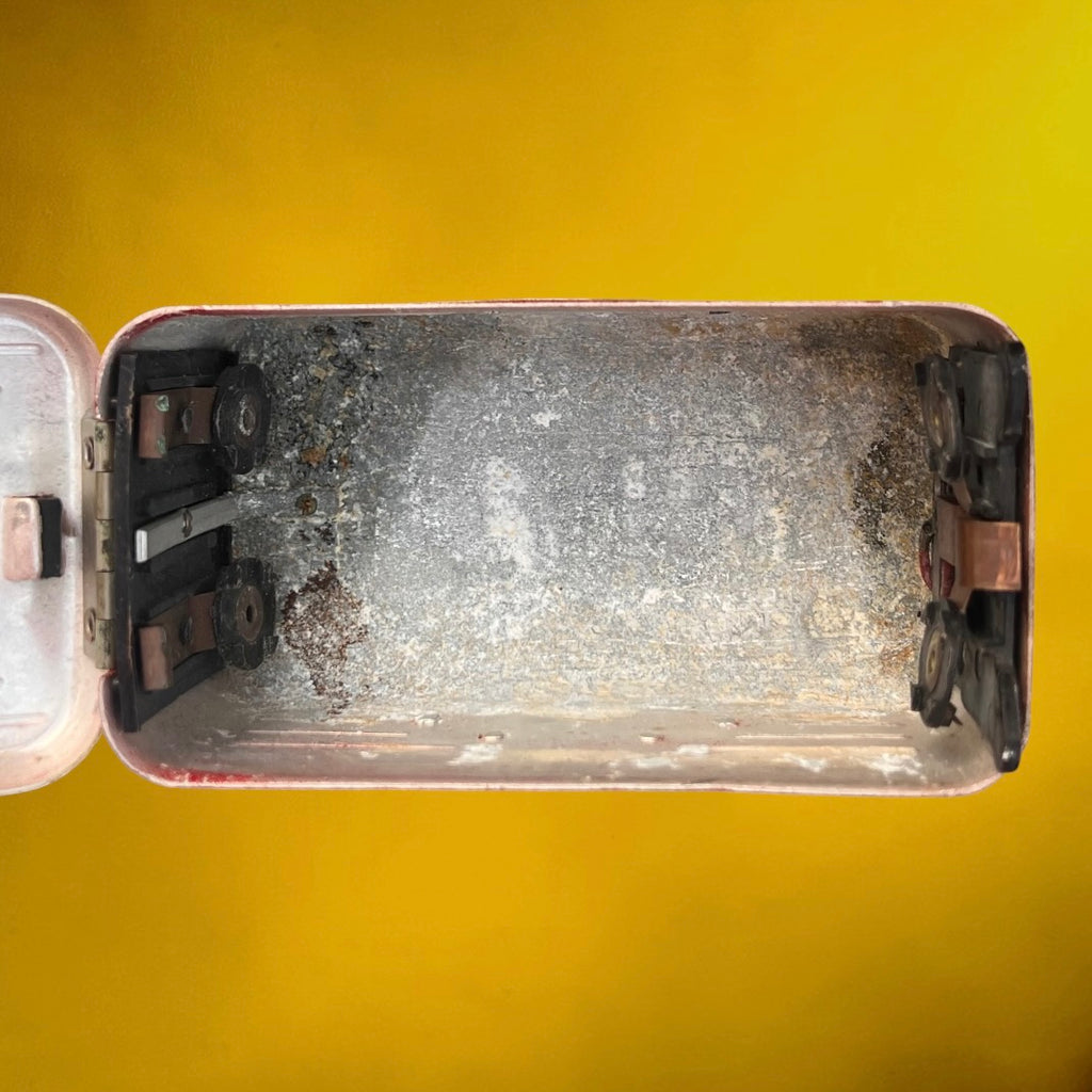 Lanterne Portative Columbia Lantern 61 Rouge à Réflecteur Orientable - Années 60