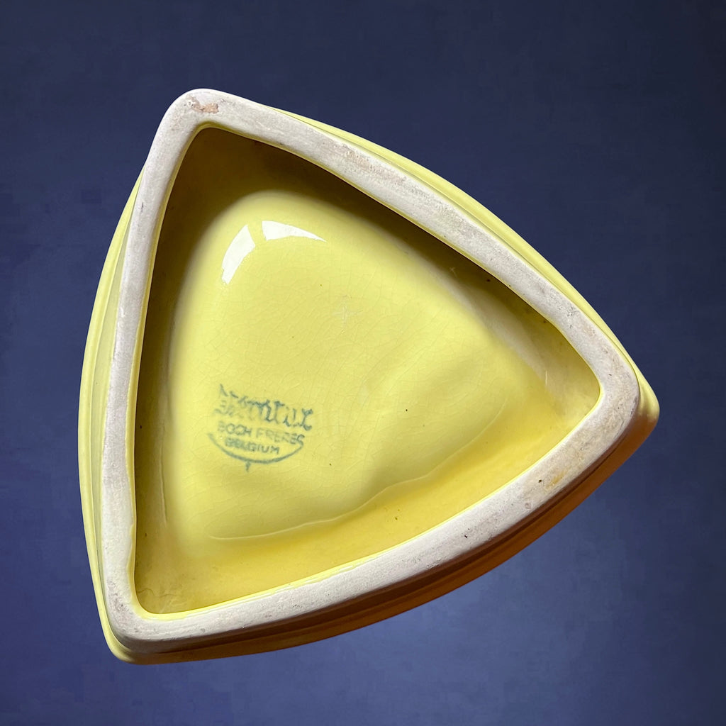 Cendrier Keralux Boch Frères en Faïence Jaune, Design Moderniste Belge – Années 50-60