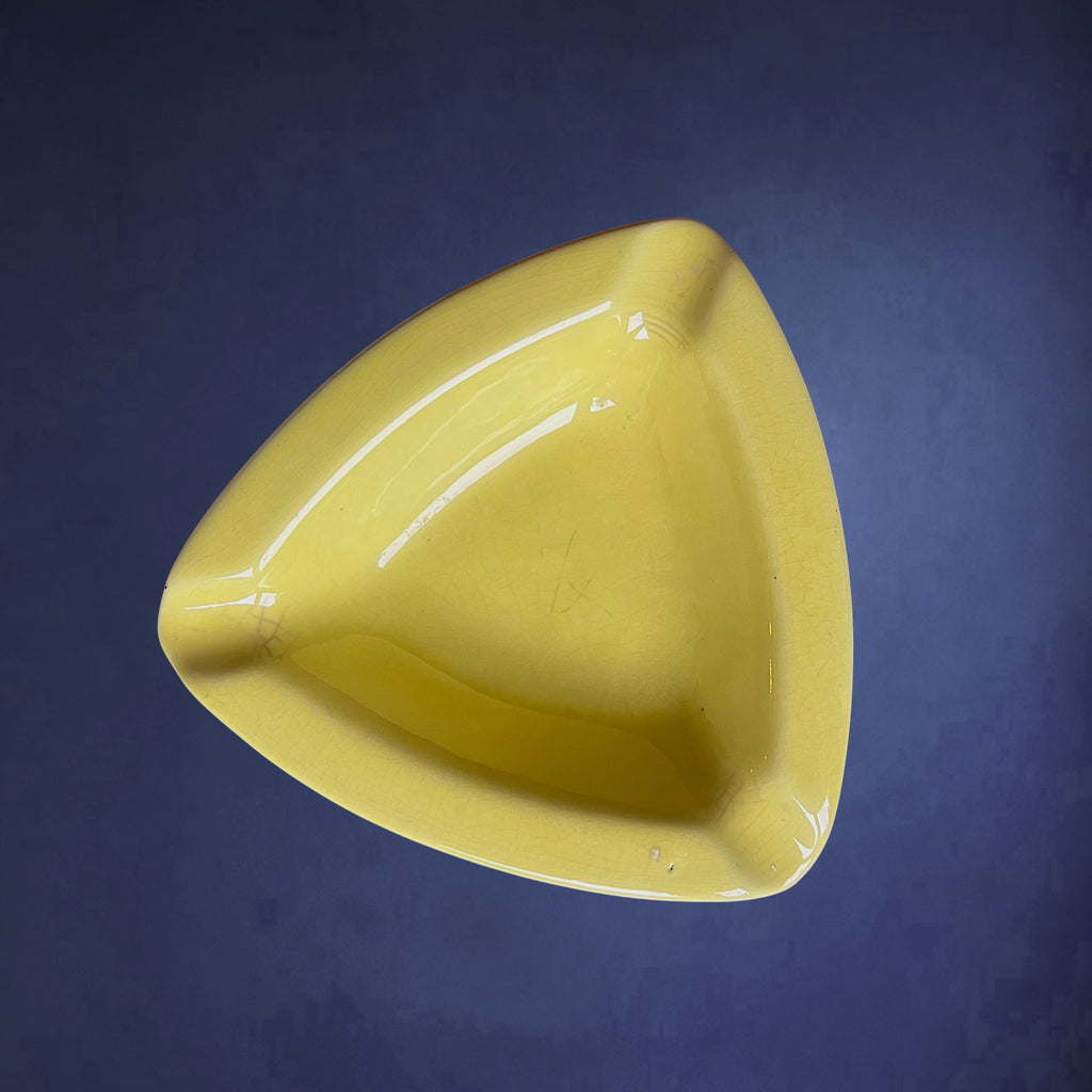 Cendrier Keralux Boch Frères en Faïence Jaune, Design Moderniste Belge – Années 50-60