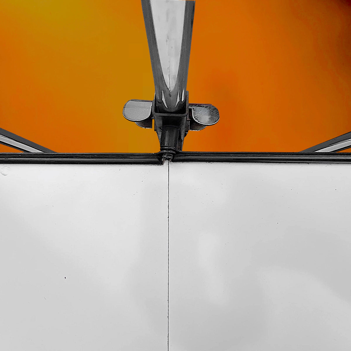 Desserte Roulante Pliante en Formica Blanc et Métal Chromé – Années 50-60