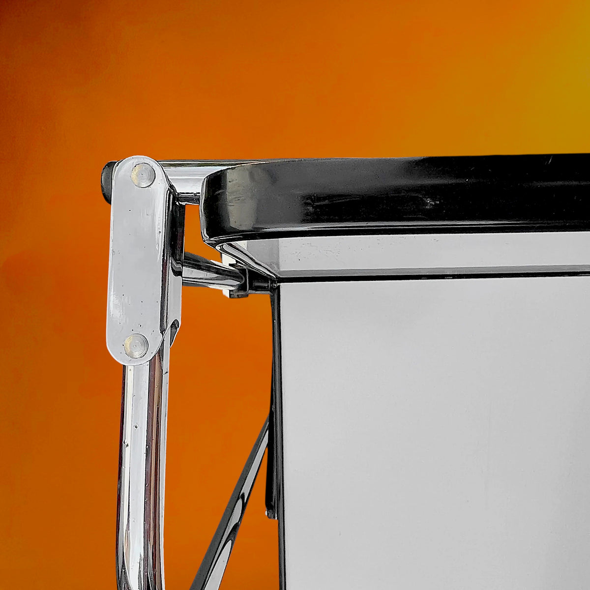 Desserte Roulante Pliante en Formica Blanc et Métal Chromé – Années 50-60