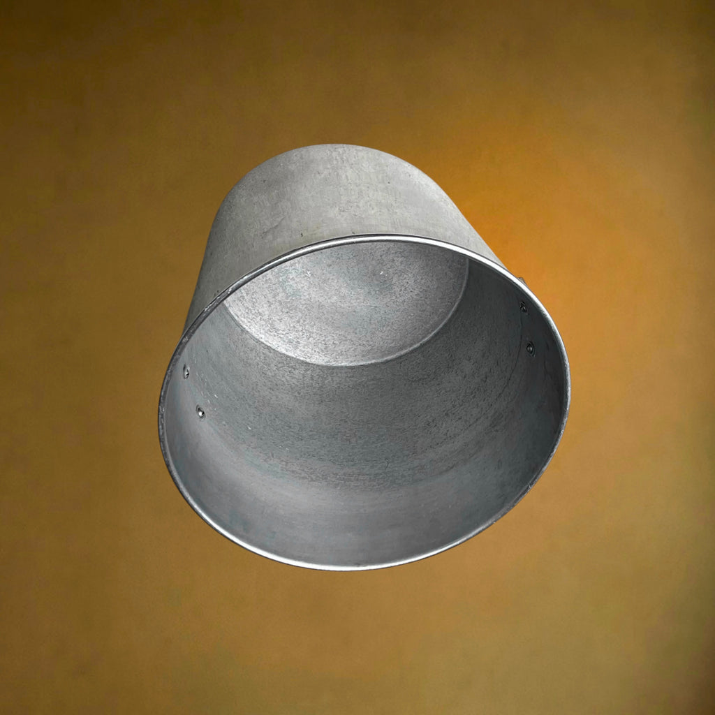 Ancienne Vasque à Champagne Deutz en Aluminium – Fabrication Indienne, Années 80-90