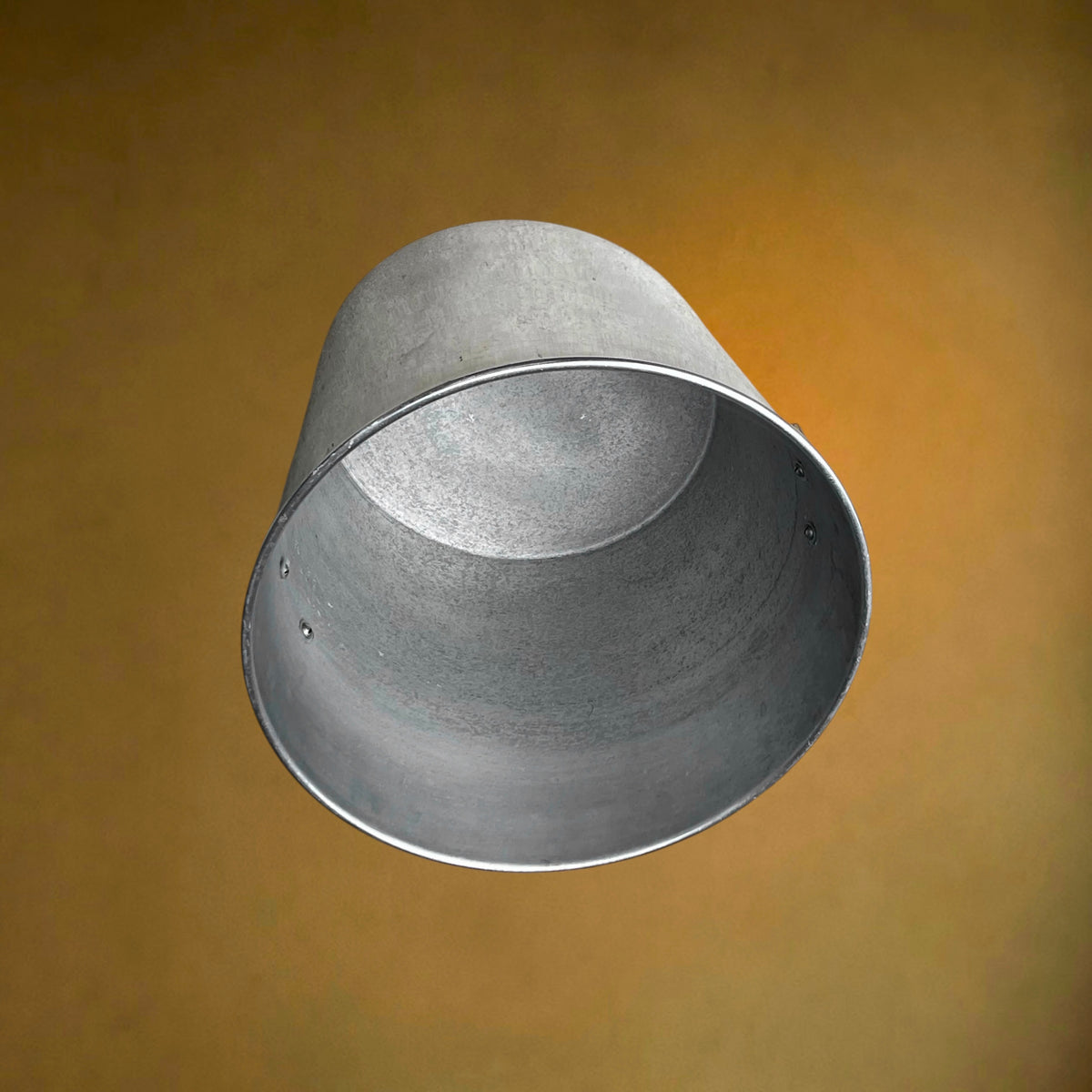 Ancienne Vasque à Champagne Deutz en Aluminium – Fabrication Indienne, Années 80-90