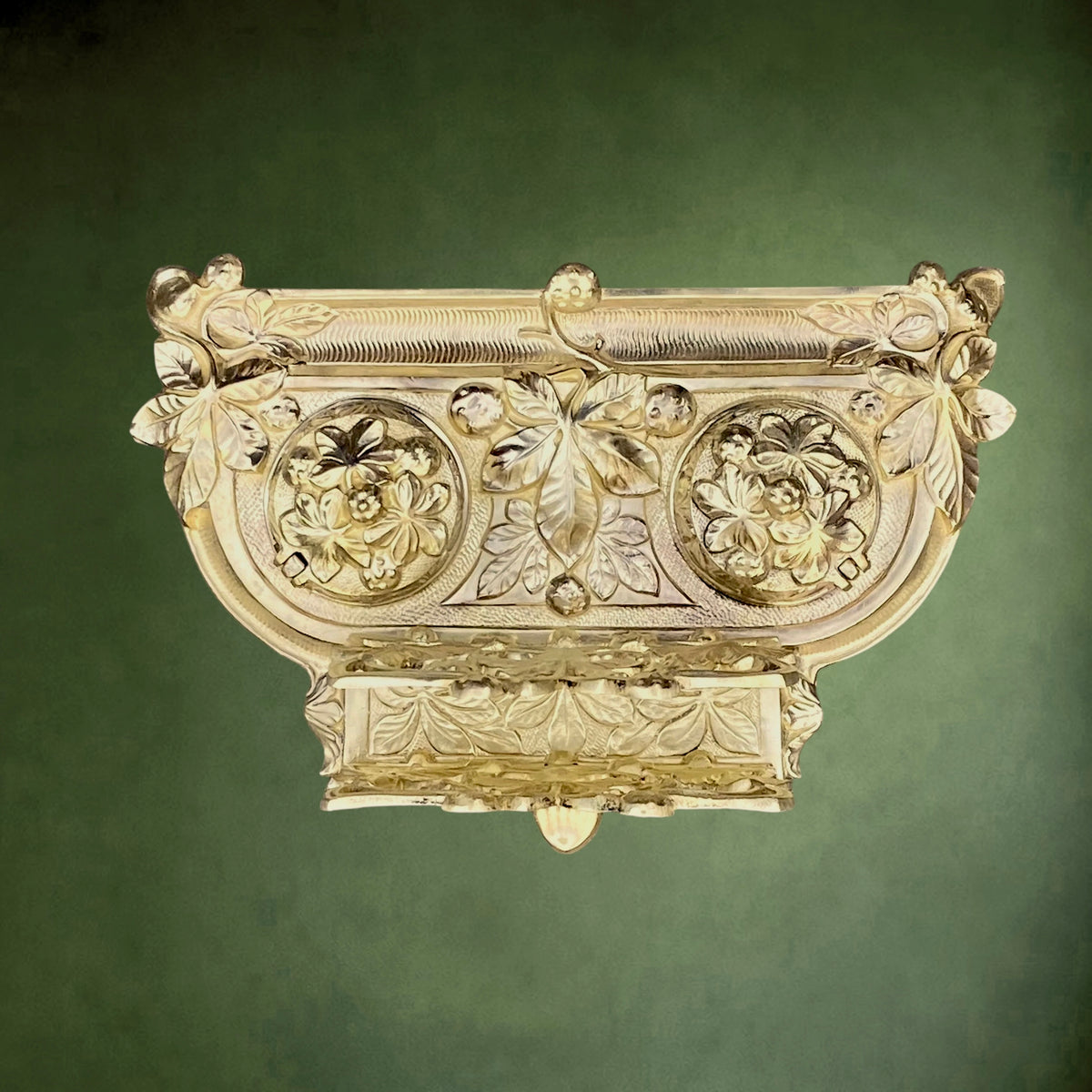 Encrier Double Porte-Courrier en Bronze à Décor de Mûres et Feuilles – Vers 1930
