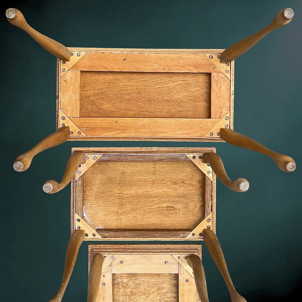 Tables Gigognes en Bois Massif à Pieds Cabriole Style Louis XV – Années 50-60