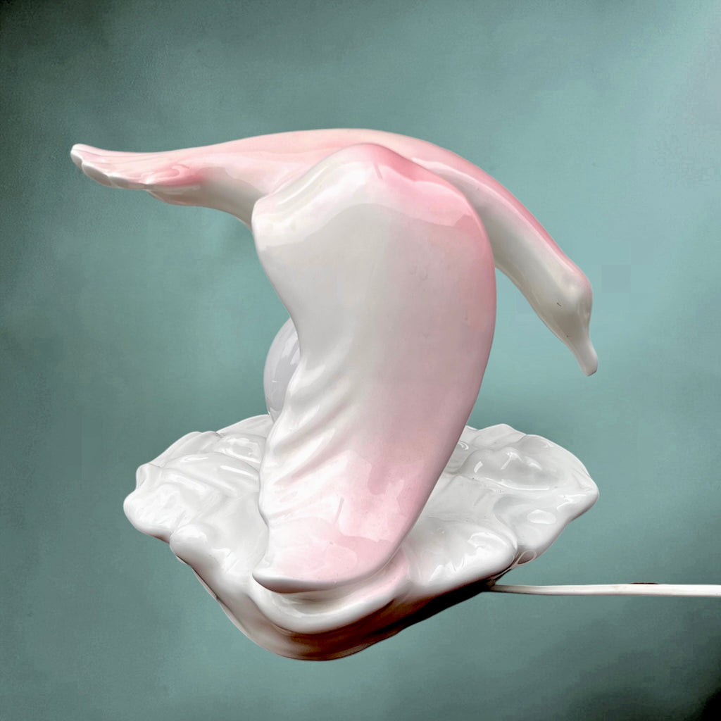 Lampe Mouette En Céramique Vernissée Rose Et Blanche Globe Opalin Années 60 70
