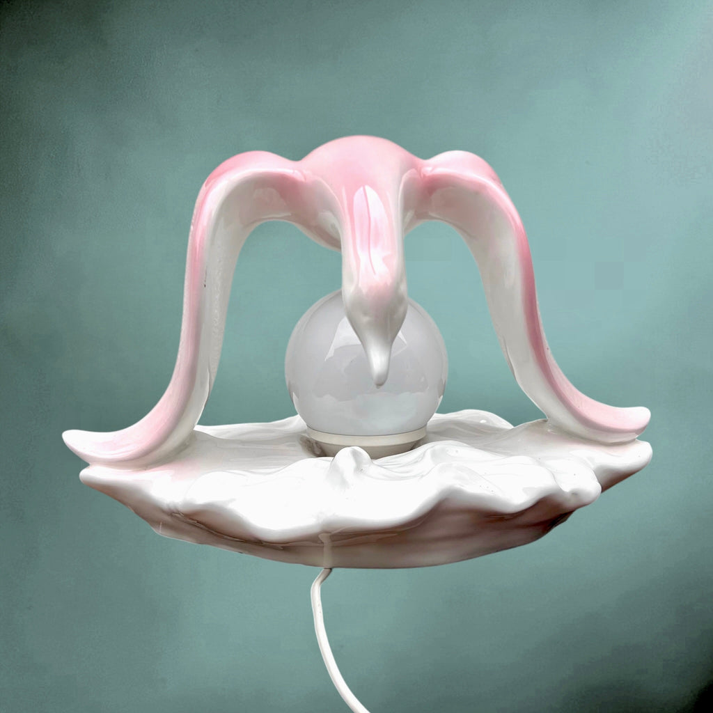 Lampe Mouette En Céramique Vernissée Rose Et Blanche Globe Opalin Années 60 70