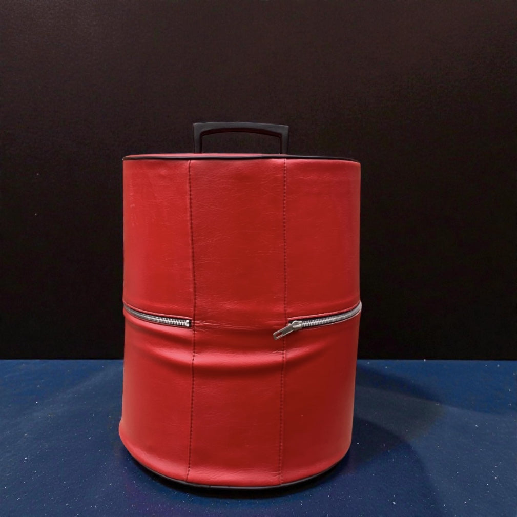 Boîte à chapeau vintage en skaï rouge – valise à perruque années 60