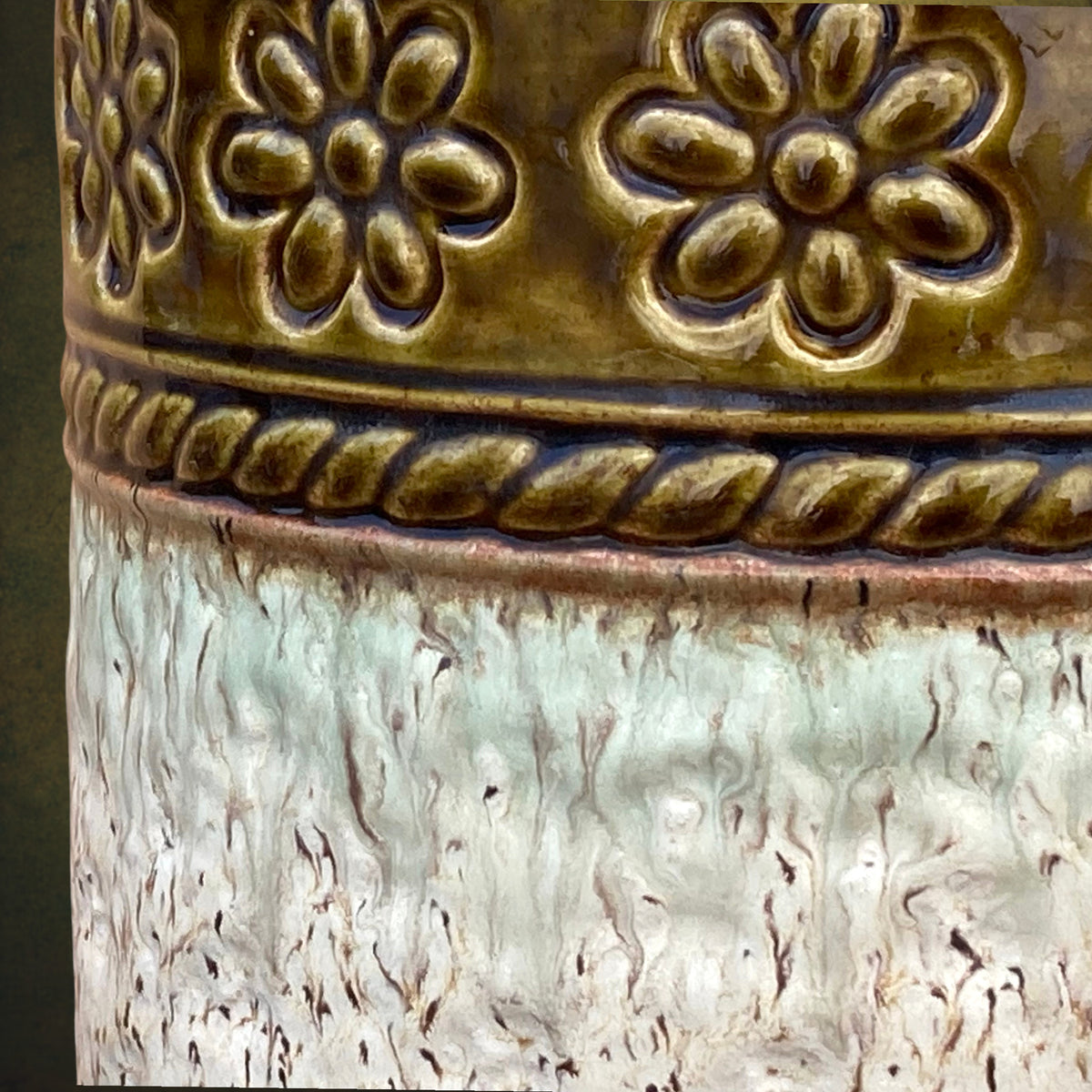 Vase Bay Keramik 660 40 en Céramique Émaillée Verte et Crème – Années 1970
