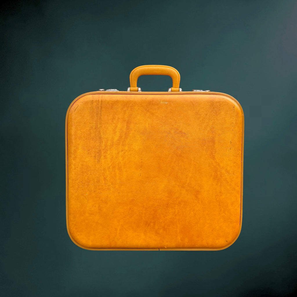 Valise de Cabine Jaune Orangée en Simili Cuir Rigide – Années 1960