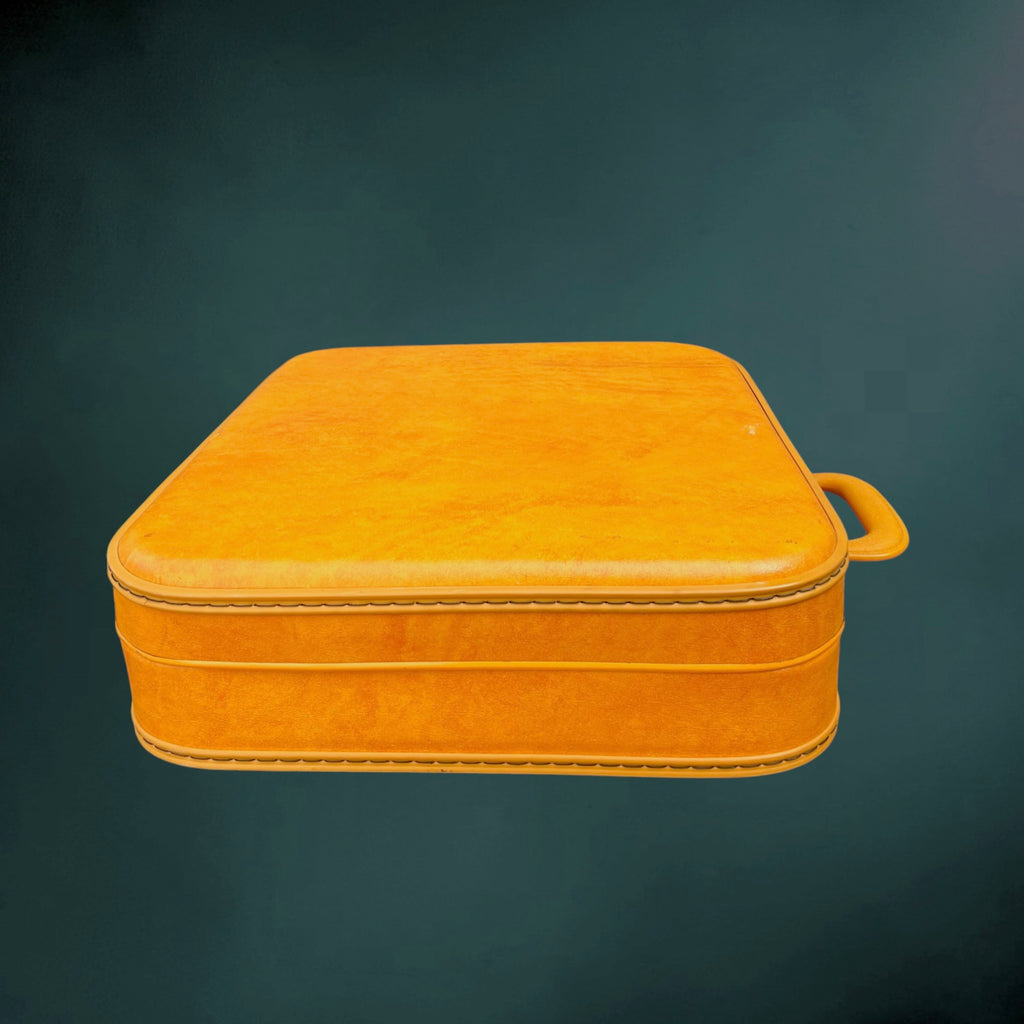 Valise de Cabine Jaune Orangée en Simili Cuir Rigide – Années 1960