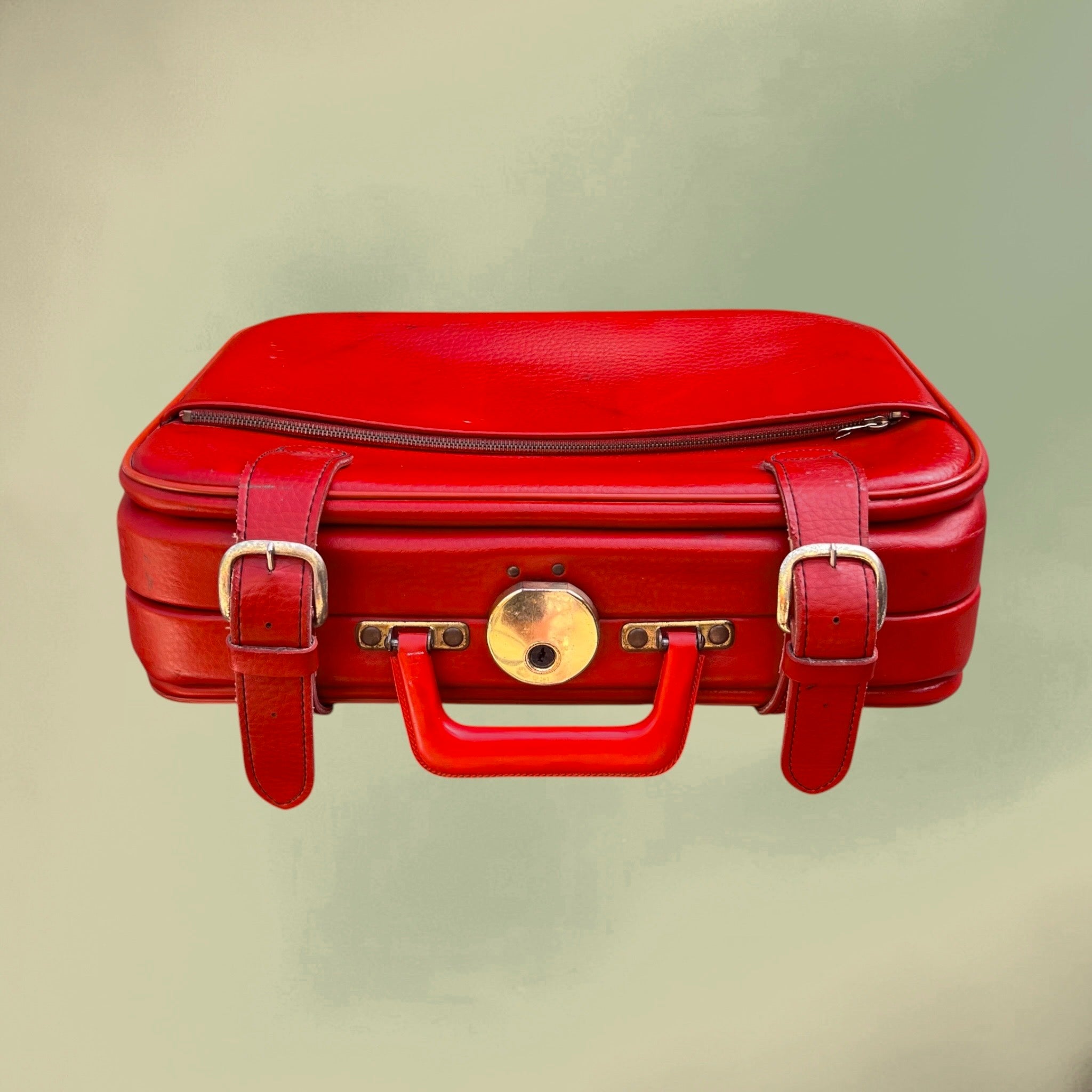 valise-skaï-rouge-vintage-années-60