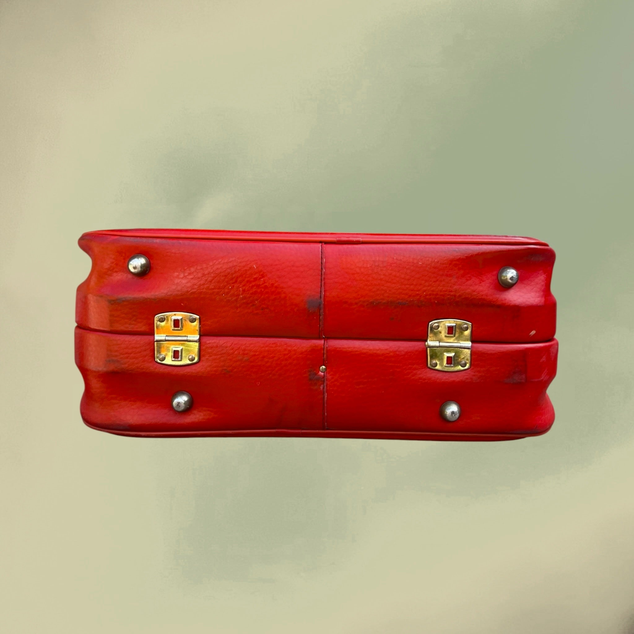 Petite Valise en Skaï Rouge Fermoir Métal Doré Années 60