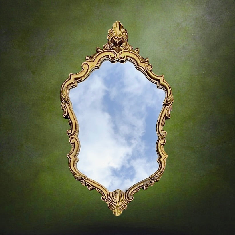 Miroir Mural Rocaille en Plâtre Doré – Années 1960