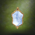 Miroir Mural Rocaille en Plâtre Doré – Années 1960