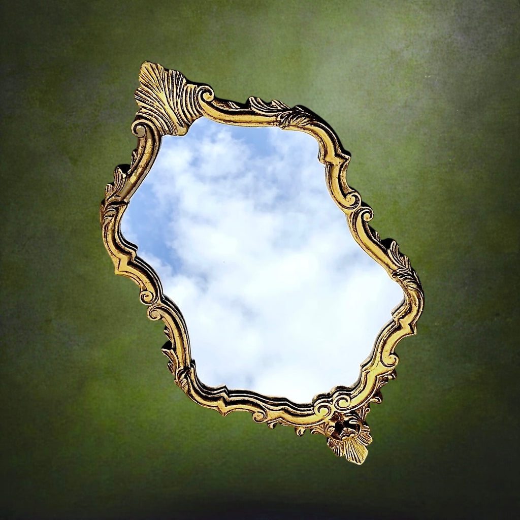 Miroir Mural Rocaille en Plâtre Doré – Années 1960