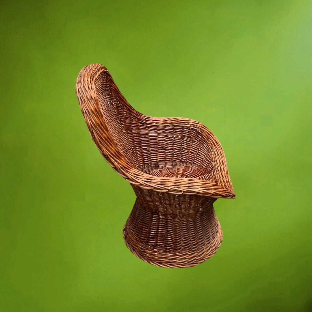 Fauteuil Corbeille Pour Enfant En Osier Tressé – Années 60