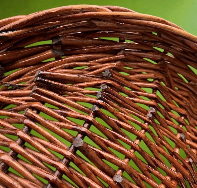 Fauteuil Corbeille Pour Enfant En Osier Tressé – Années 60
