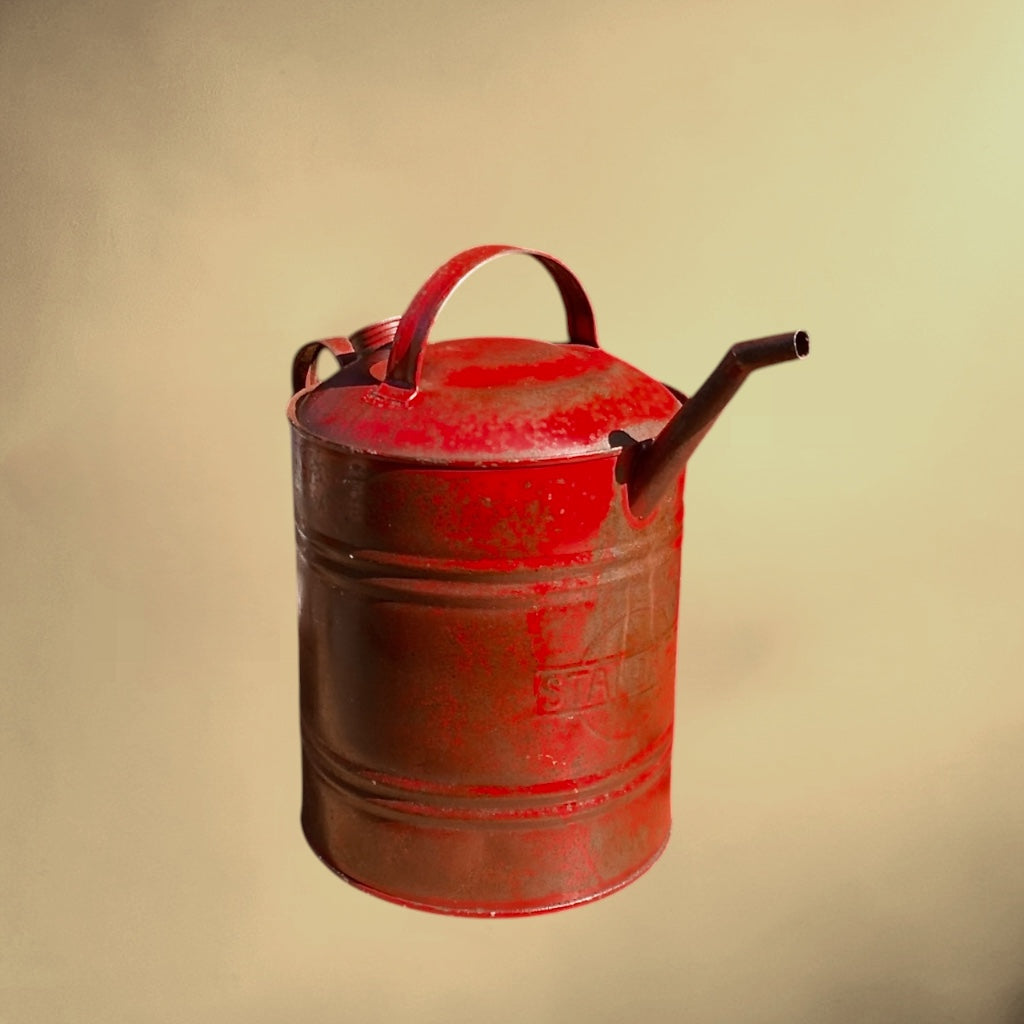 Ancien Bidon À Huile Standard En Métal Rouge – Années 40-50