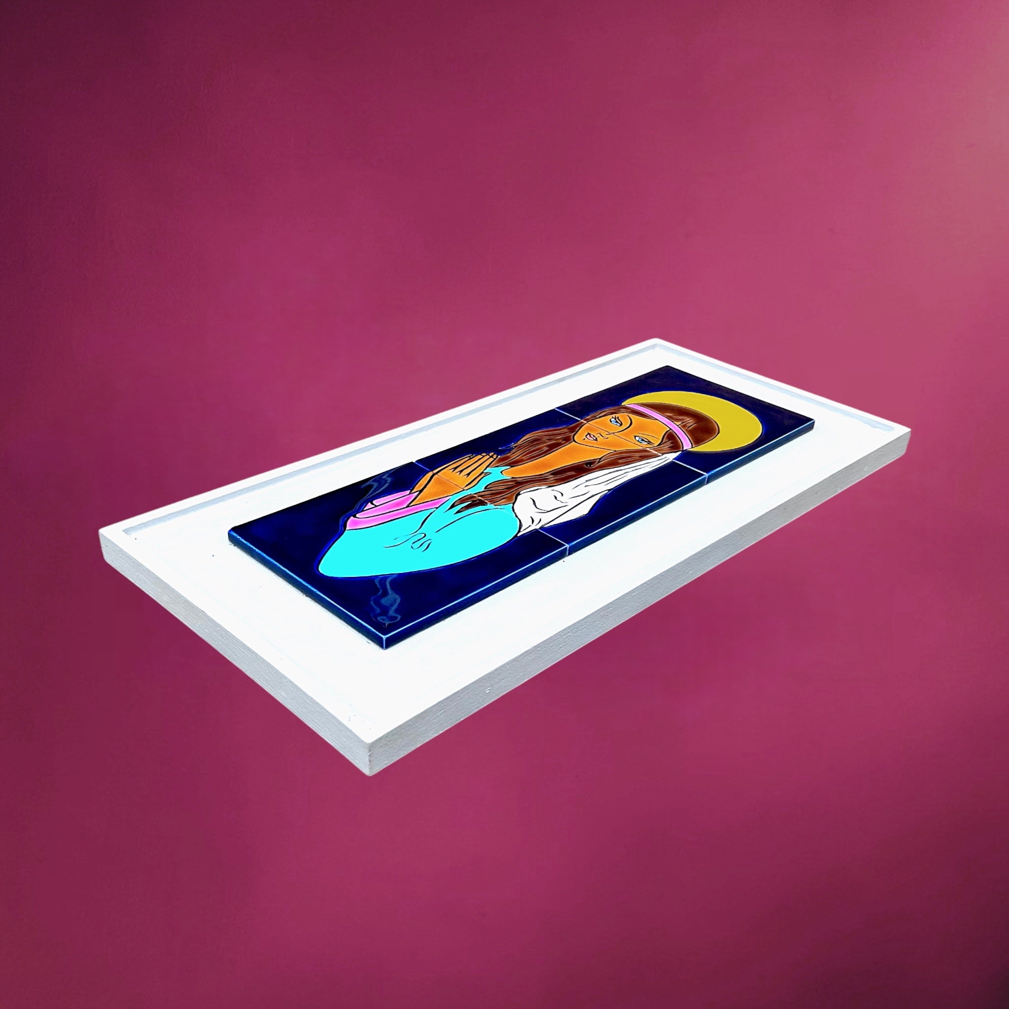 Plaque Murale Vierge en Céramique Émaillée Cadre Bois Peint – Années 60 70